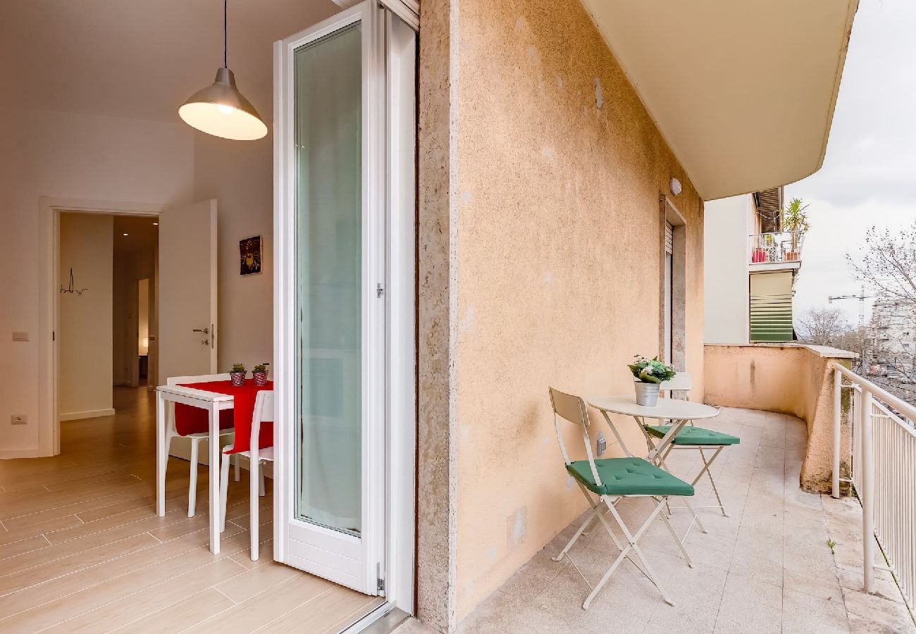 Appartamento a Roma - Lovely 3 rooms apartment near Trastevere Station