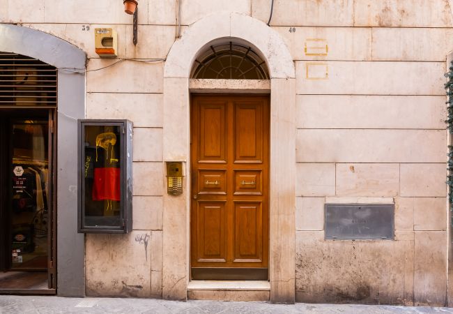 Appartamento a Roma - Diana-Spanish Steps · Updated Historical Apartment Appartamento a Roma - Diana-Spanish Steps · Updated Historical Apartment