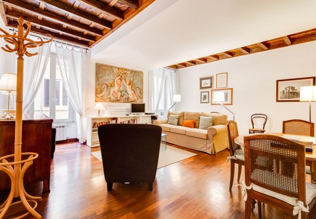 Appartamento a Roma - Diana-Spanish Steps · Updated Historical Apartment Appartamento a Roma - Diana-Spanish Steps · Updated Historical Apartment
