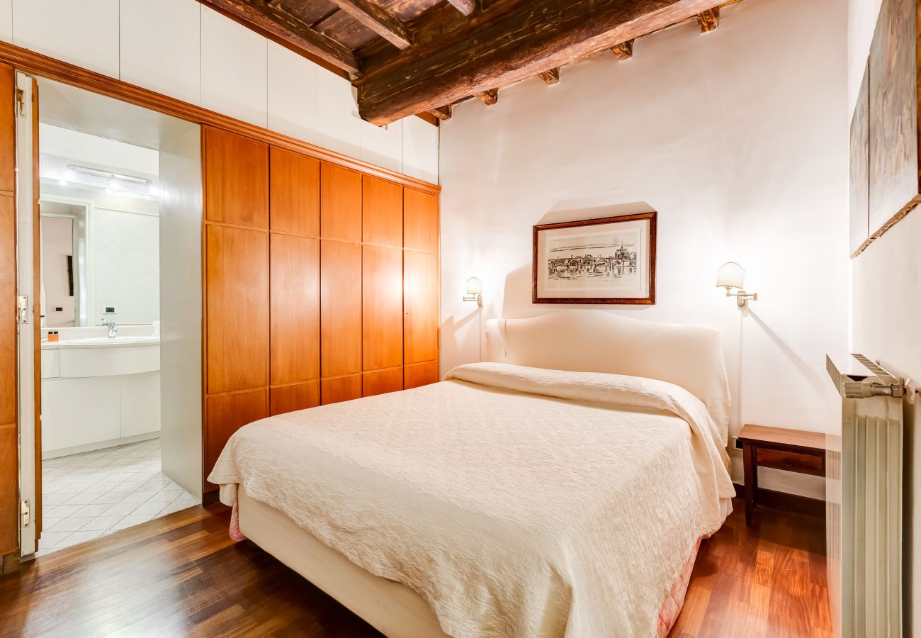 Appartamento a Roma - Diana-Spanish Steps · Updated Historical Apartment