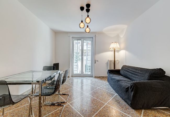 Appartamento a Roma - Gianicolo Apartment with Terrace Appartamento a Roma - Gianicolo Apartment with Terrace