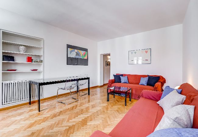 Appartamento a Roma - Luminous Apartment few steps from Piazza Navona Appartamento a Roma - Luminous Apartment few steps from Piazza Navona