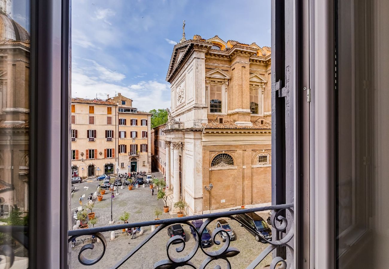 vista su via dei Coronari