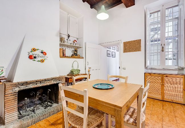 Appartamento a Roma - Spanish Steps Spacious Apartment Appartamento a Roma - Spanish Steps Spacious Apartment