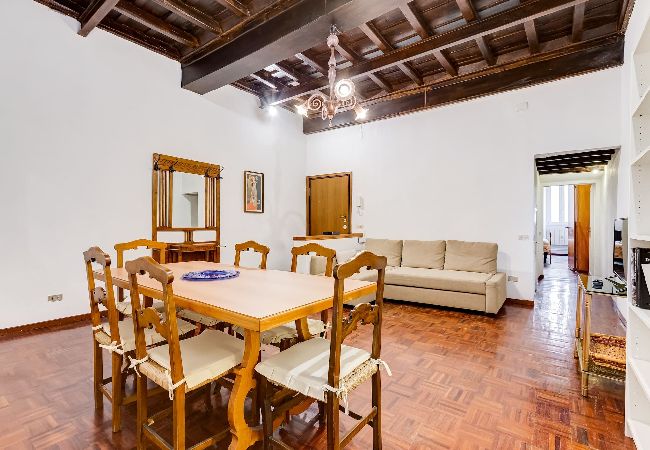 Appartamento a Roma - Spanish Steps Spacious Apartment Appartamento a Roma - Spanish Steps Spacious Apartment