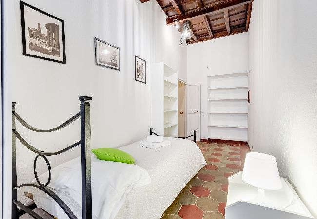Appartamento a Roma - Spanish Steps Spacious Apartment Appartamento a Roma - Spanish Steps Spacious Apartment