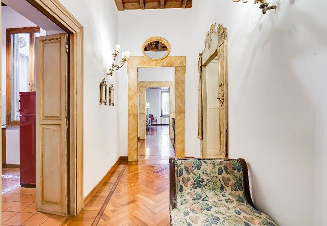 Appartamento a Roma - Historical Apartment few steps from Piazza Navona Appartamento a Roma - Historical Apartment few steps from Piazza Navona