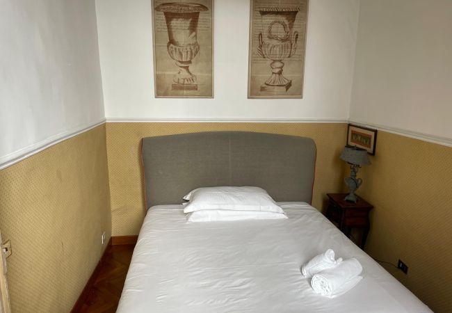 Appartamento a Roma - Historical Apartment few steps from Piazza Navona Appartamento a Roma - Historical Apartment few steps from Piazza Navona