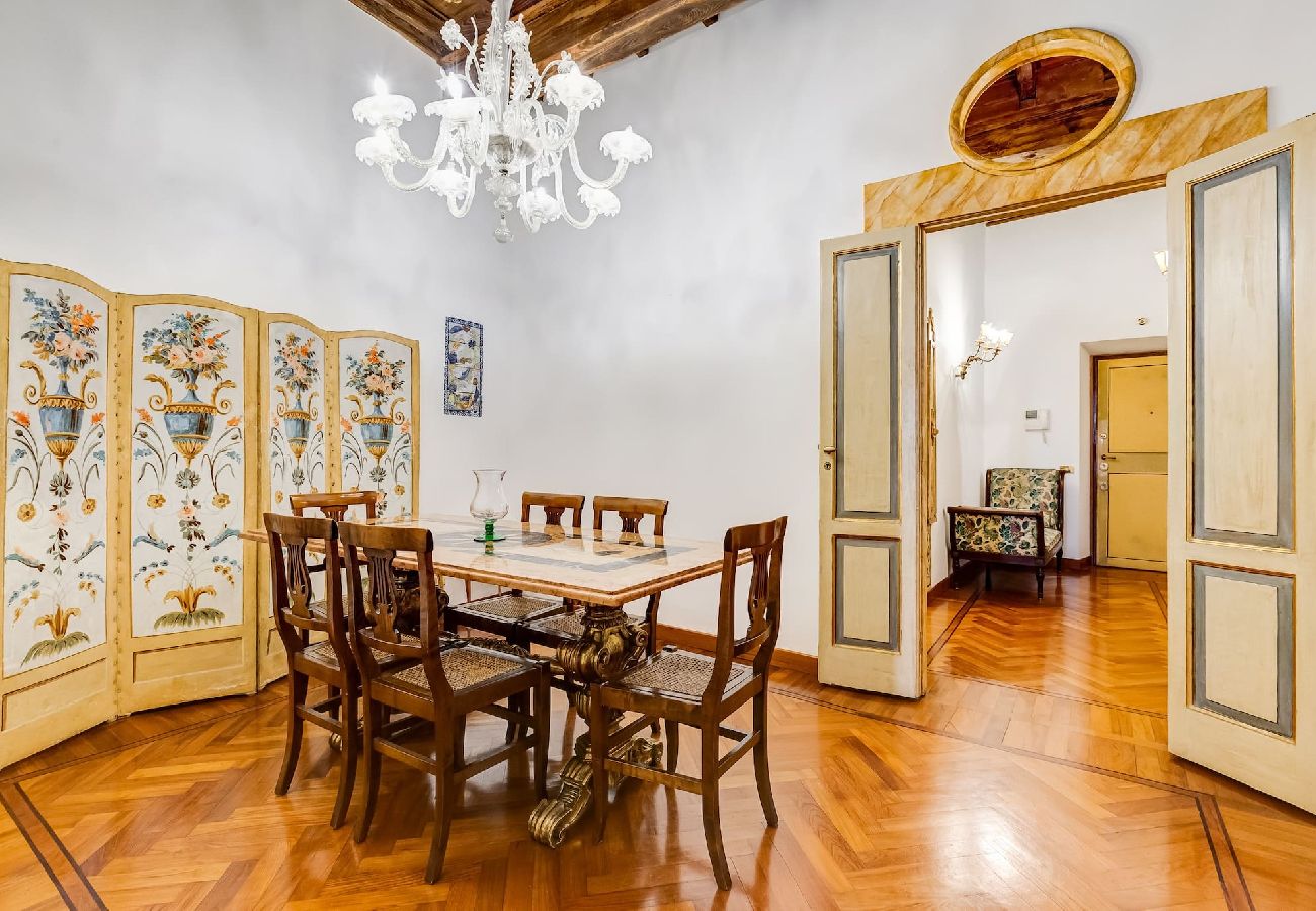 Appartamento a Roma - Historical Apartment few steps from Piazza Navona