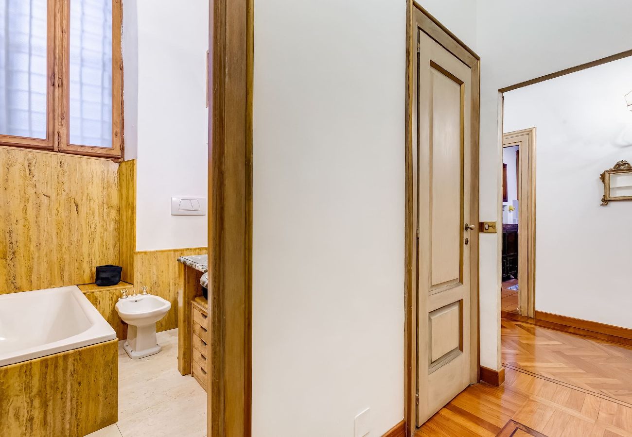 Appartamento a Roma - Historical Apartment few steps from Piazza Navona