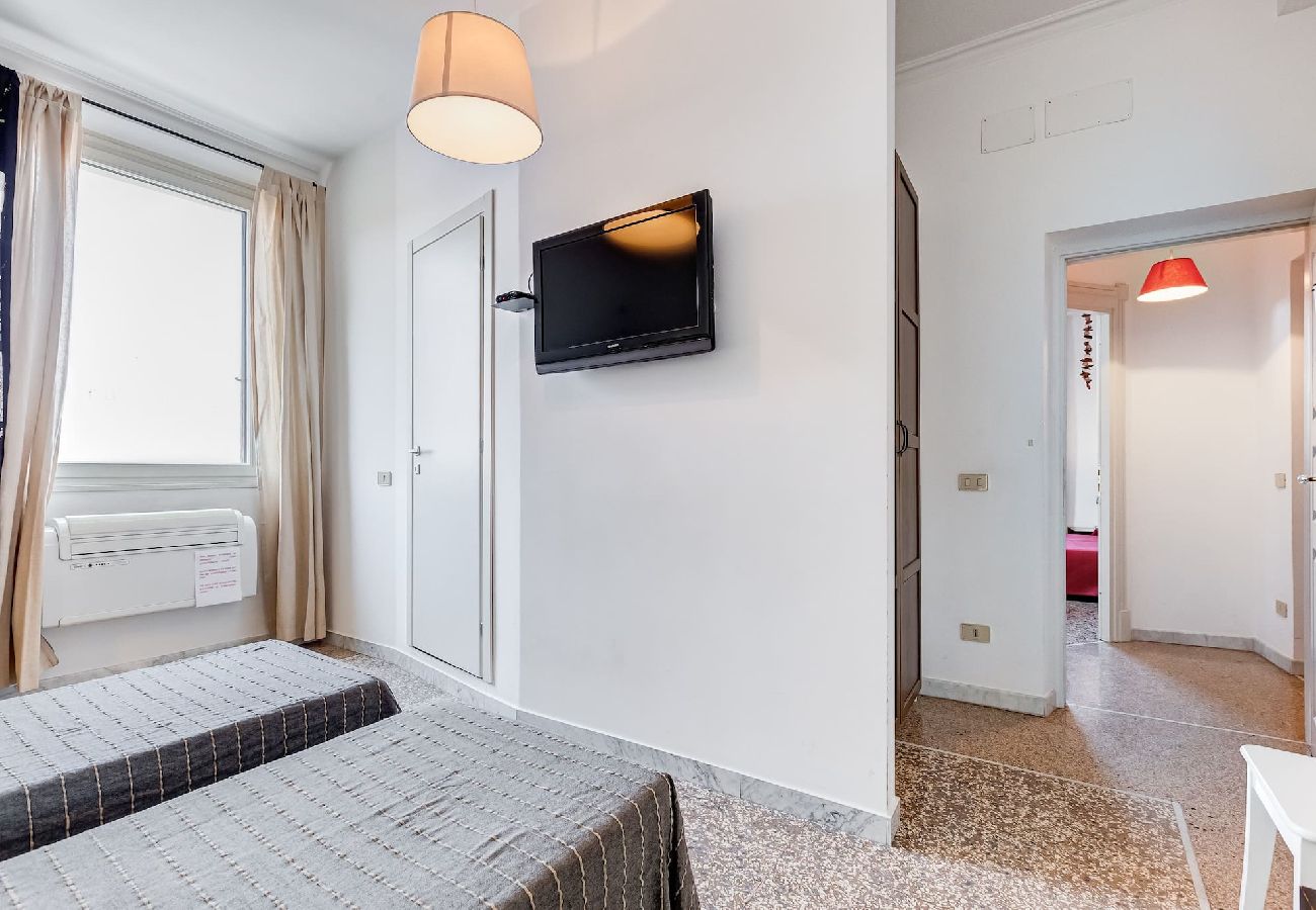 Appartamento a Roma - Giulio Cesare Vatican-St. Peter House  3 bedrooms