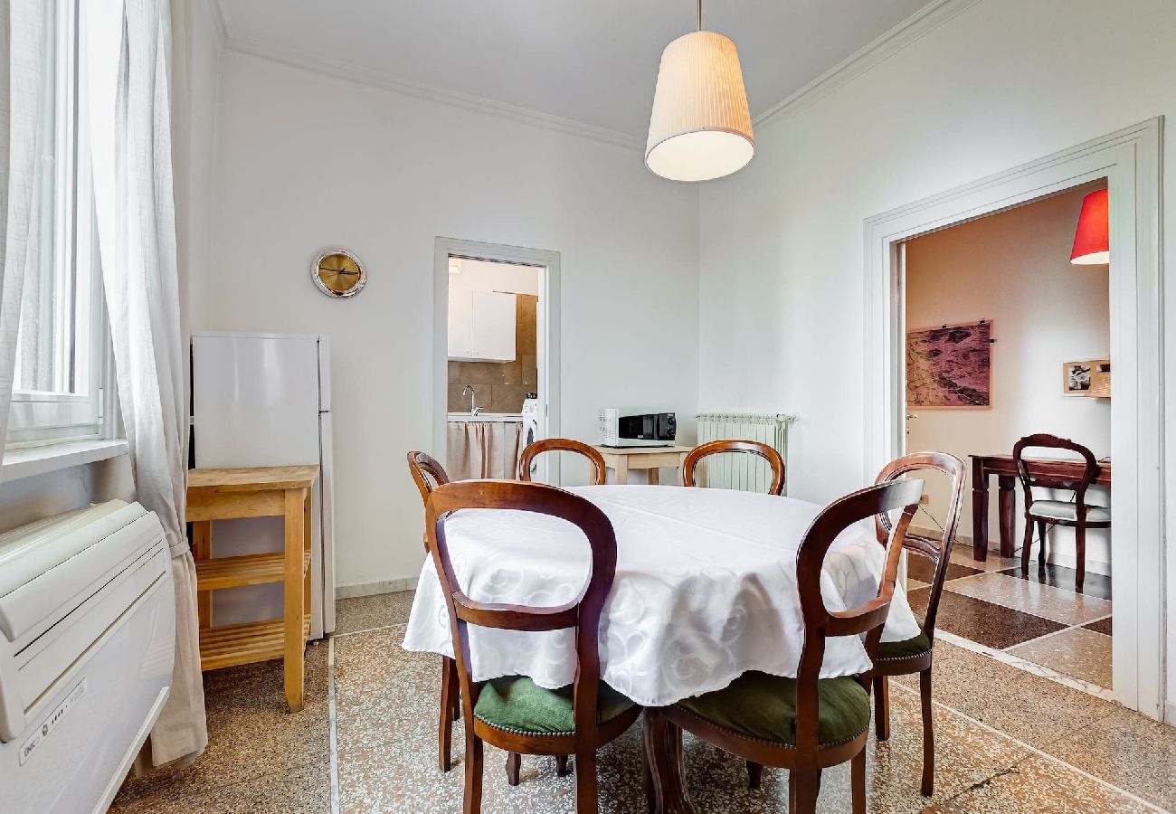 Appartamento a Roma - Giulio Cesare Vatican-St. Peter House  3 bedrooms