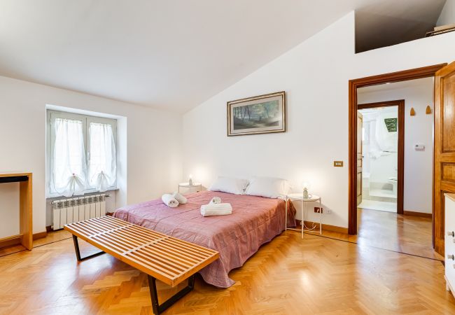 Appartamento a Roma - Colosseum Terrace Penthouse Appartamento a Roma - Colosseum Terrace Penthouse