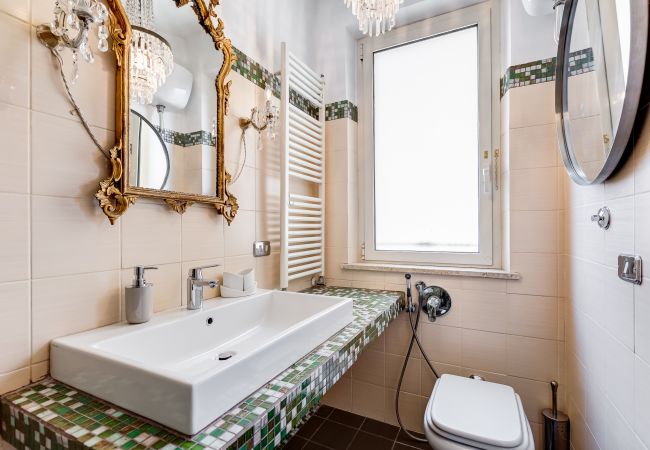 Appartamento a Roma - Colosseum Terrace Penthouse Appartamento a Roma - Colosseum Terrace Penthouse
