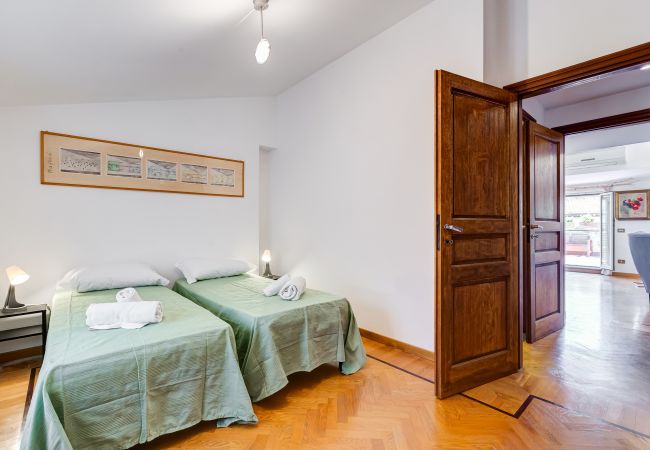 Appartamento a Roma - Colosseum Terrace Penthouse Appartamento a Roma - Colosseum Terrace Penthouse