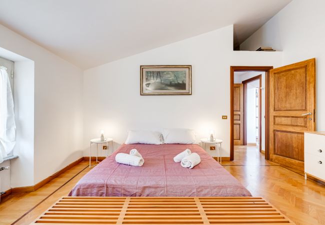 Appartamento a Roma - Colosseum Terrace Penthouse Appartamento a Roma - Colosseum Terrace Penthouse