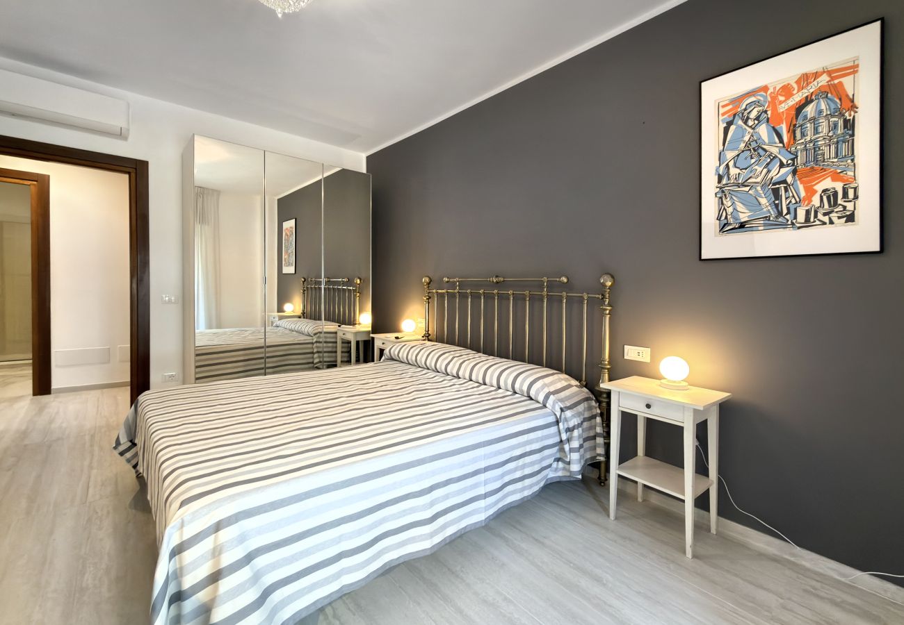 Appartamento a Roma - Modern 3-Bedroom Flat  w/ Private Garage and A/C