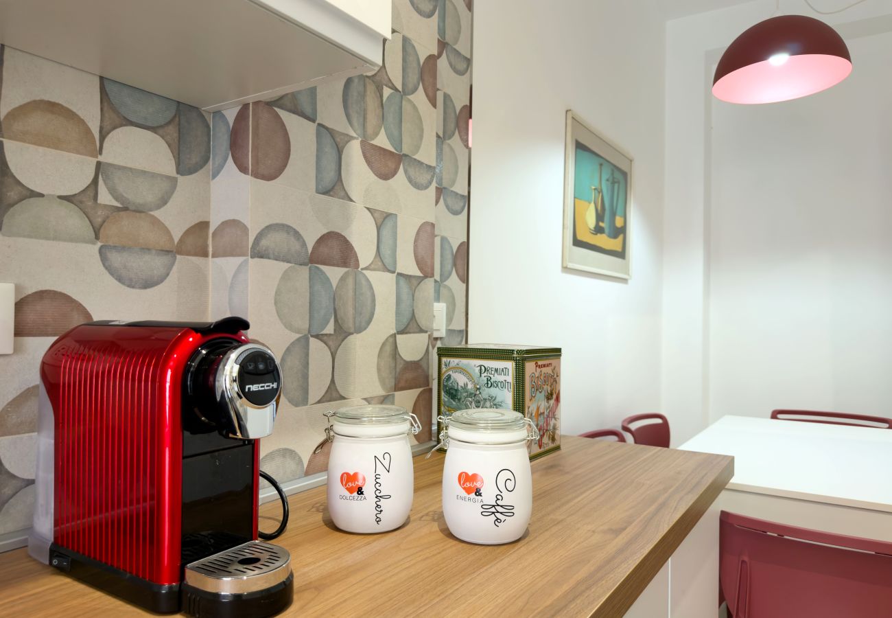 Appartamento a Roma - Modern 3-Bedroom Flat  w/ Private Garage and A/C