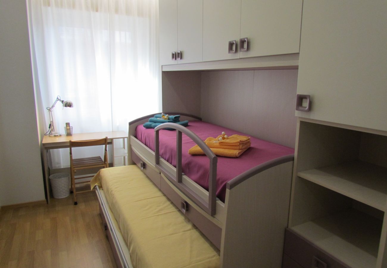 Appartamento a Roma - Vatican Flat- 2Bedrooms,2Ensuite Baths & Balcony