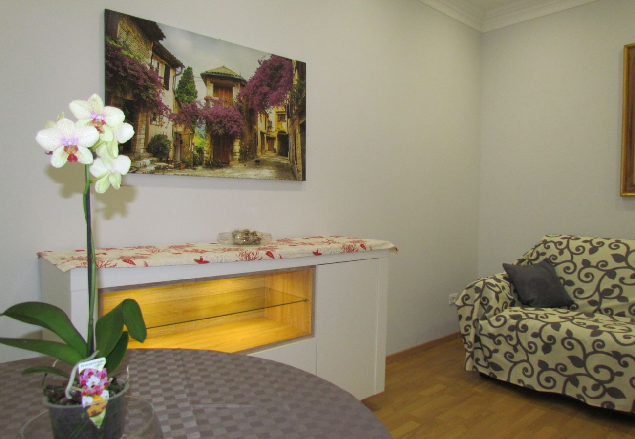 Appartamento a Roma - Vatican Flat- 2Bedrooms,2Ensuite Baths & Balcony