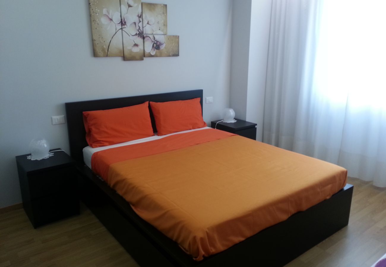 Appartamento a Roma - Vatican Flat- 2Bedrooms,2Ensuite Baths & Balcony