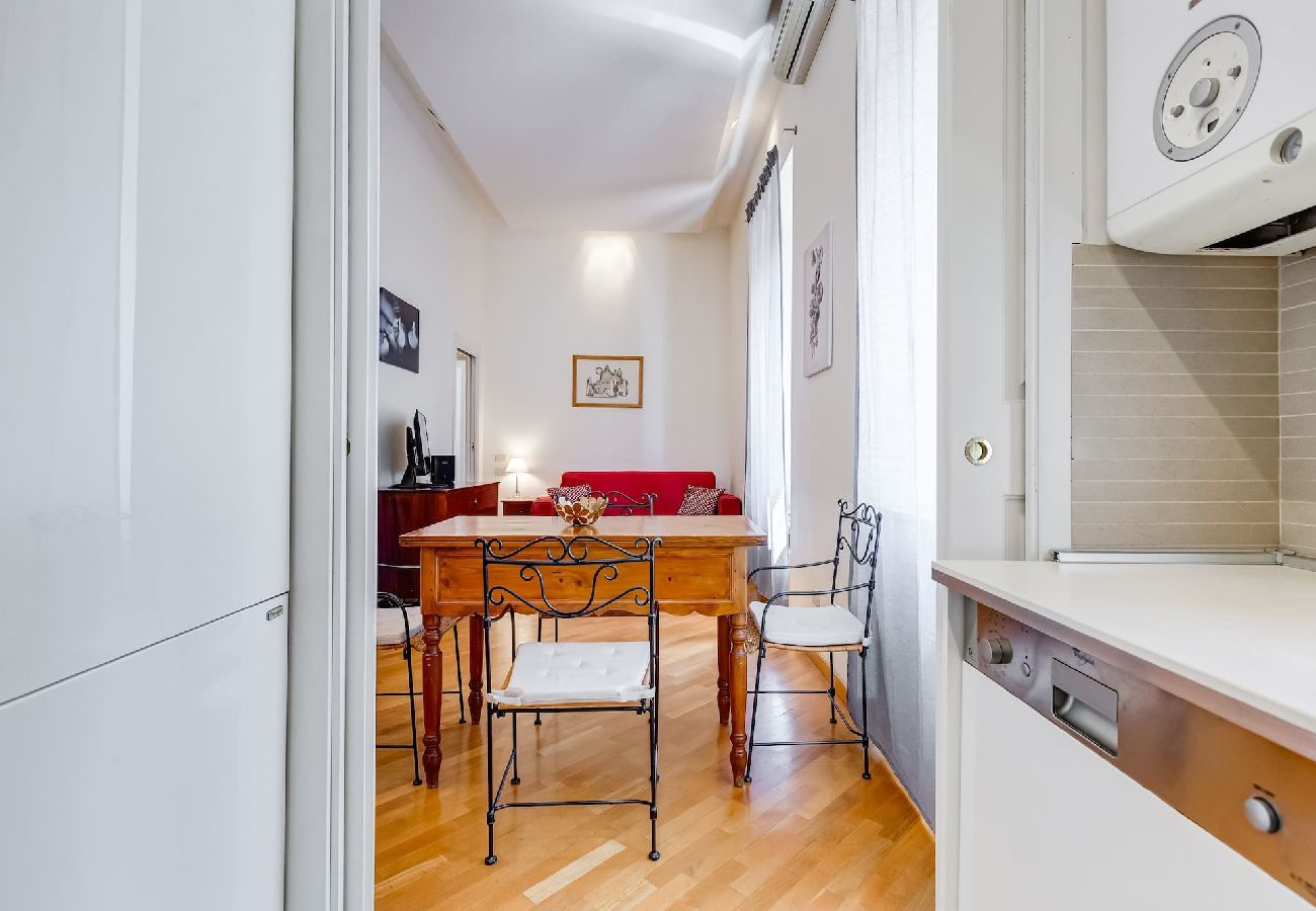 Apartment in Rome - Crescenzio St Peter’s House