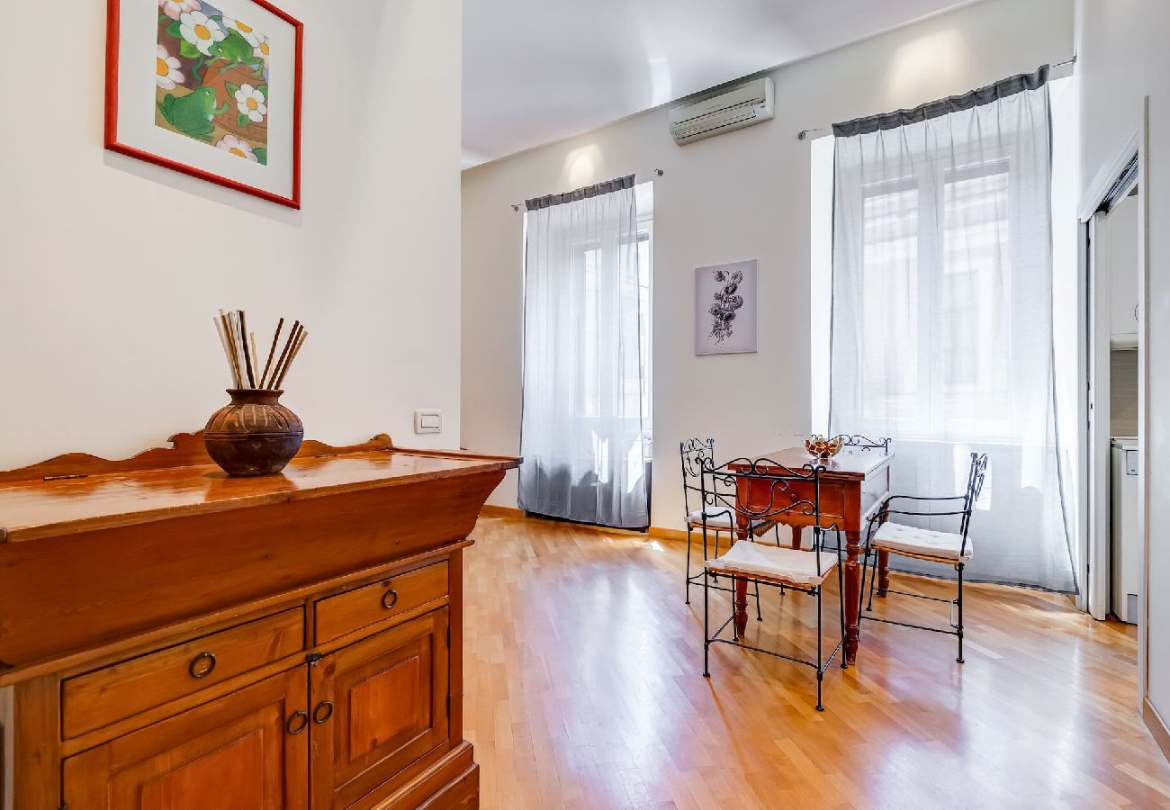 Apartment in Rome - Crescenzio St Peter’s House