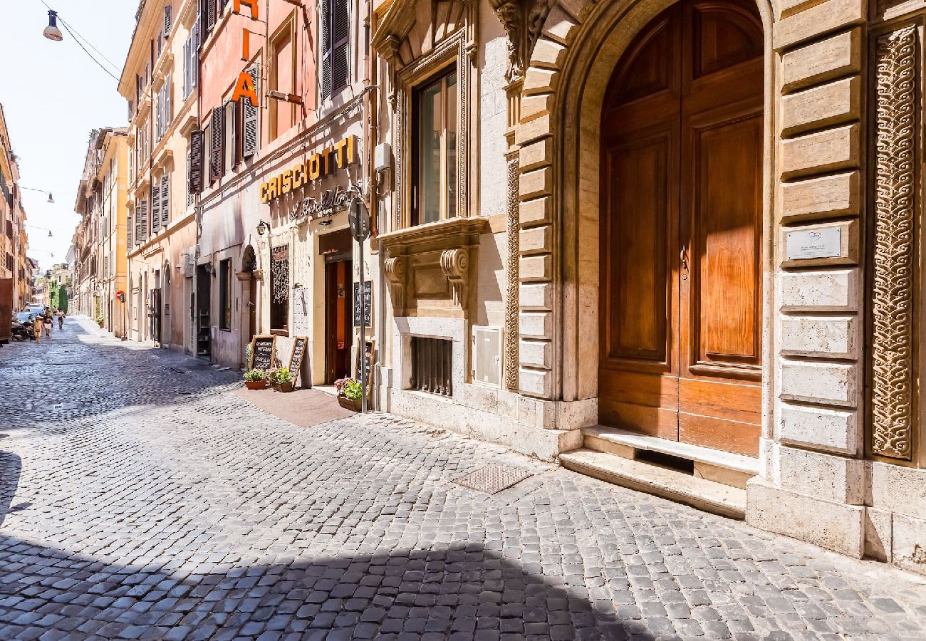 Apartment in Rome - Colosseum Terrace Apartment