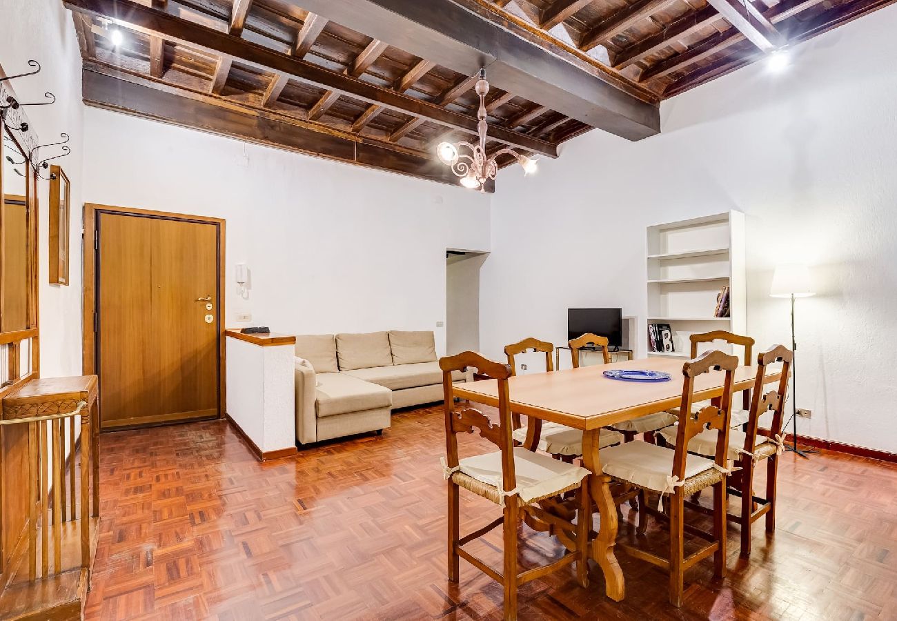 Apartment in Rome - Spanish Steps Spacious Apartment