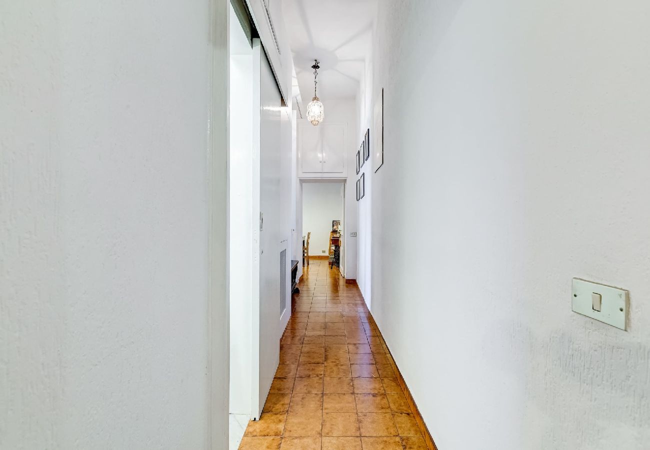 Apartment in Rome - Spanish Steps Spacious Apartment