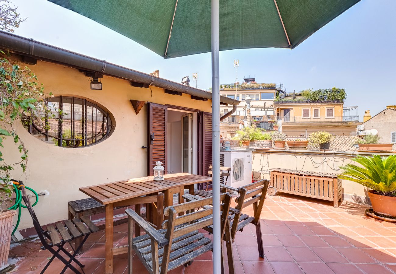 Apartment in Rome - Colosseum Terrace Penthouse