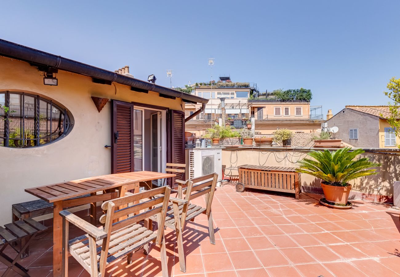 Apartment in Rome - Colosseum Terrace Penthouse