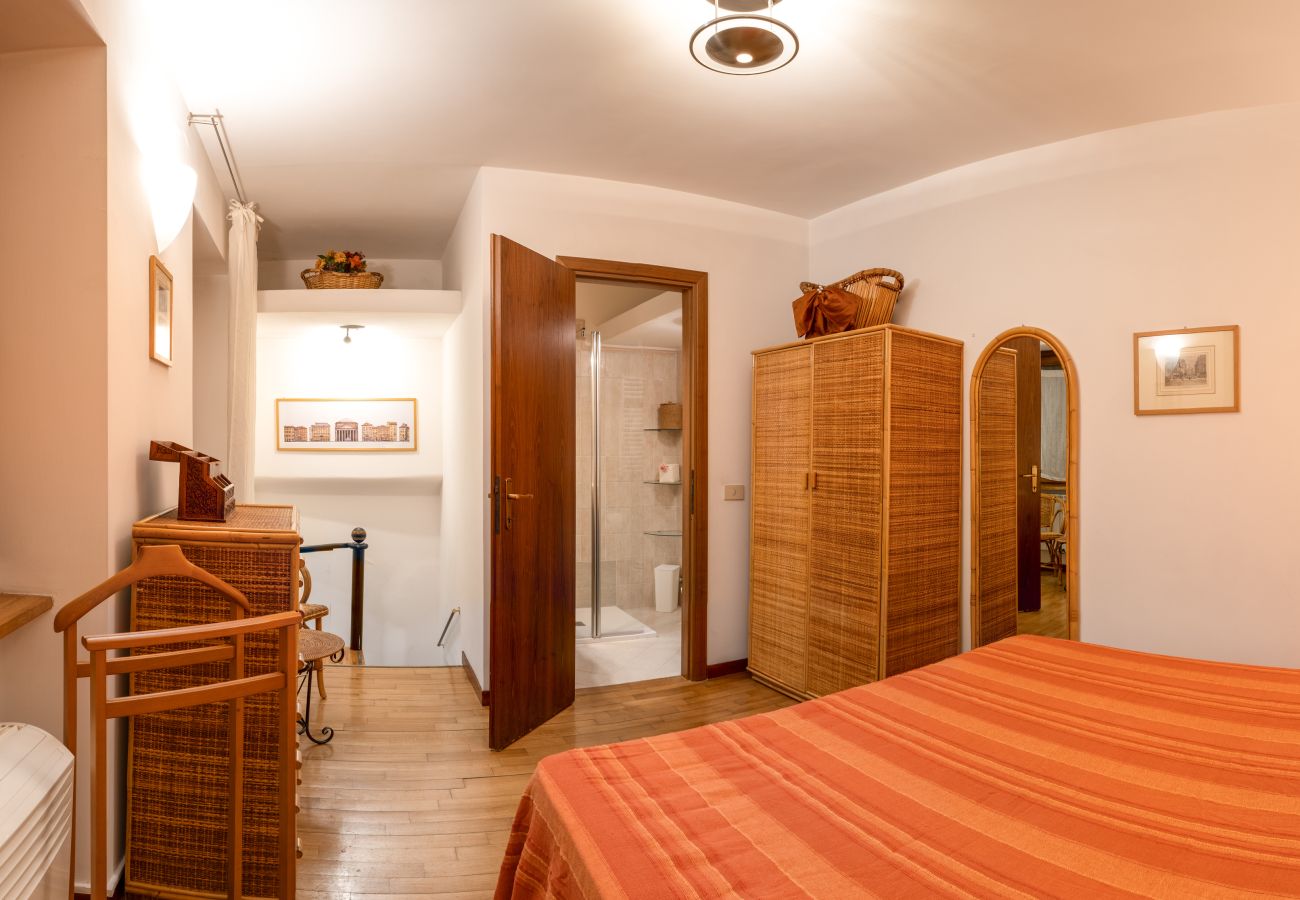 Apartment in Rome - Navona Romantic House