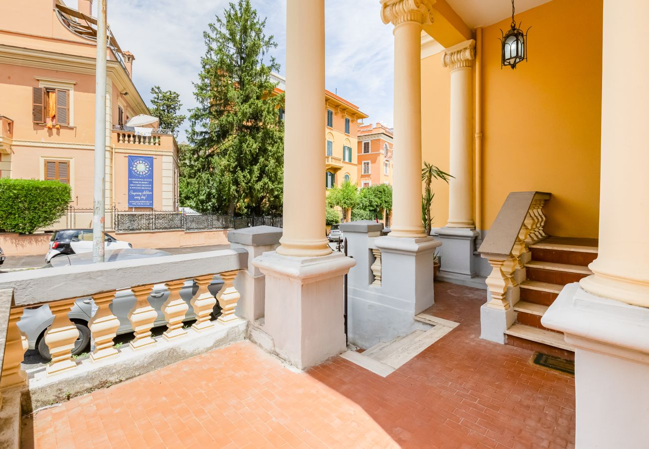 Apartment in Rome - Saffi Liberty House