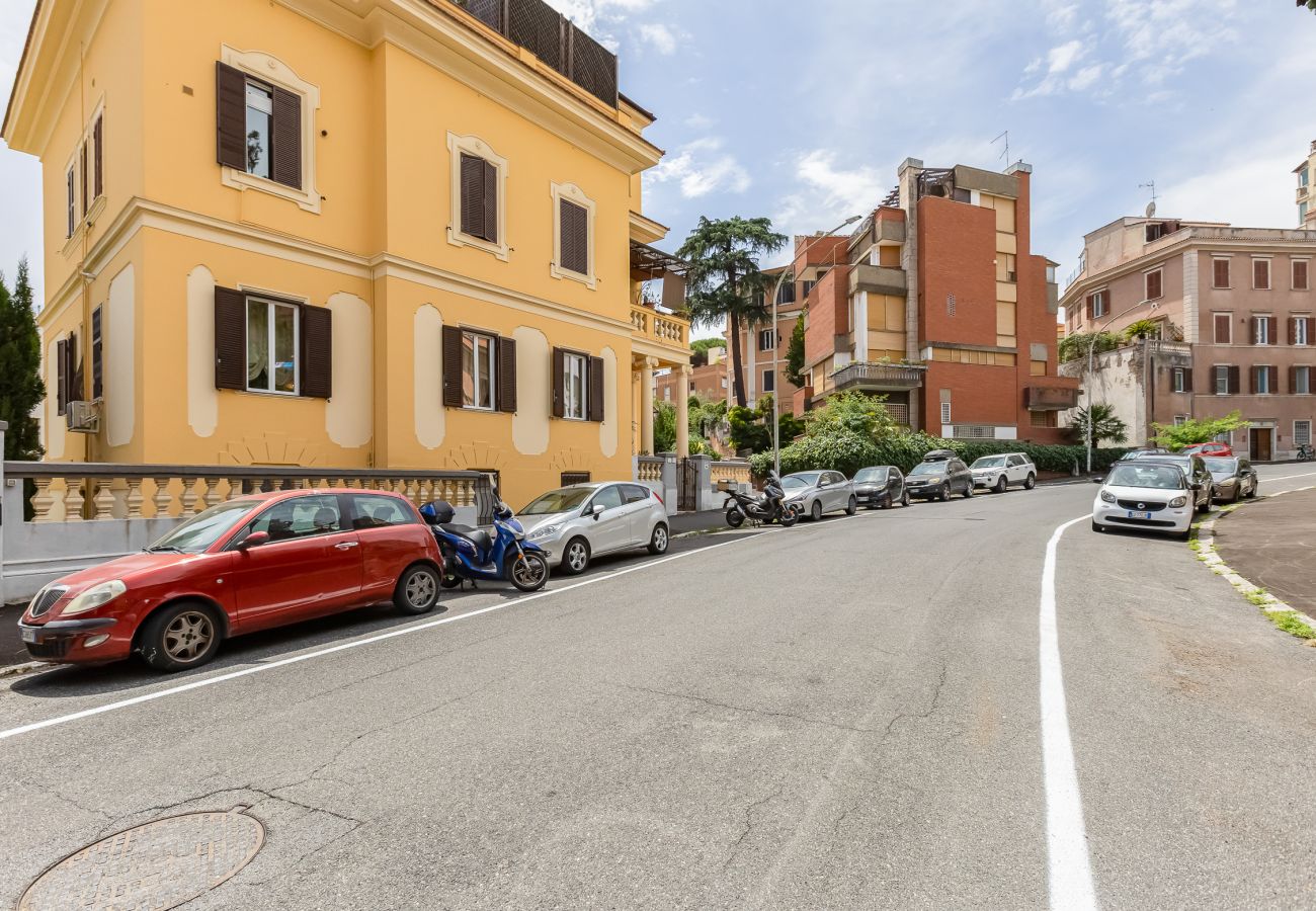 Apartment in Rome - Saffi Liberty House