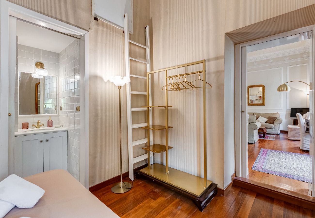 Apartment in Rome - Saffi Liberty House