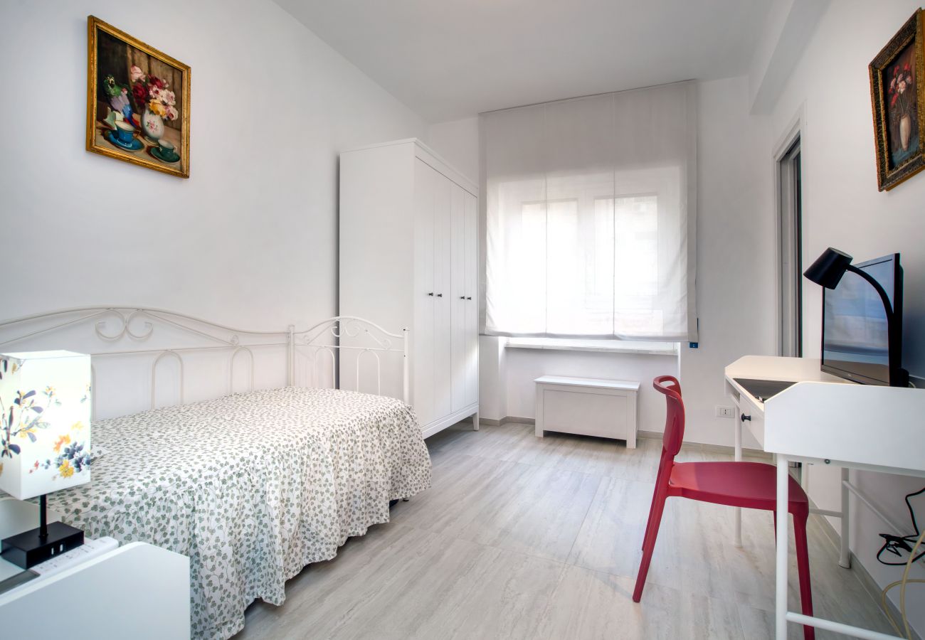 Apartment in Rome - Modern 3-Bedroom Flat  w/ Private Garage and A/C