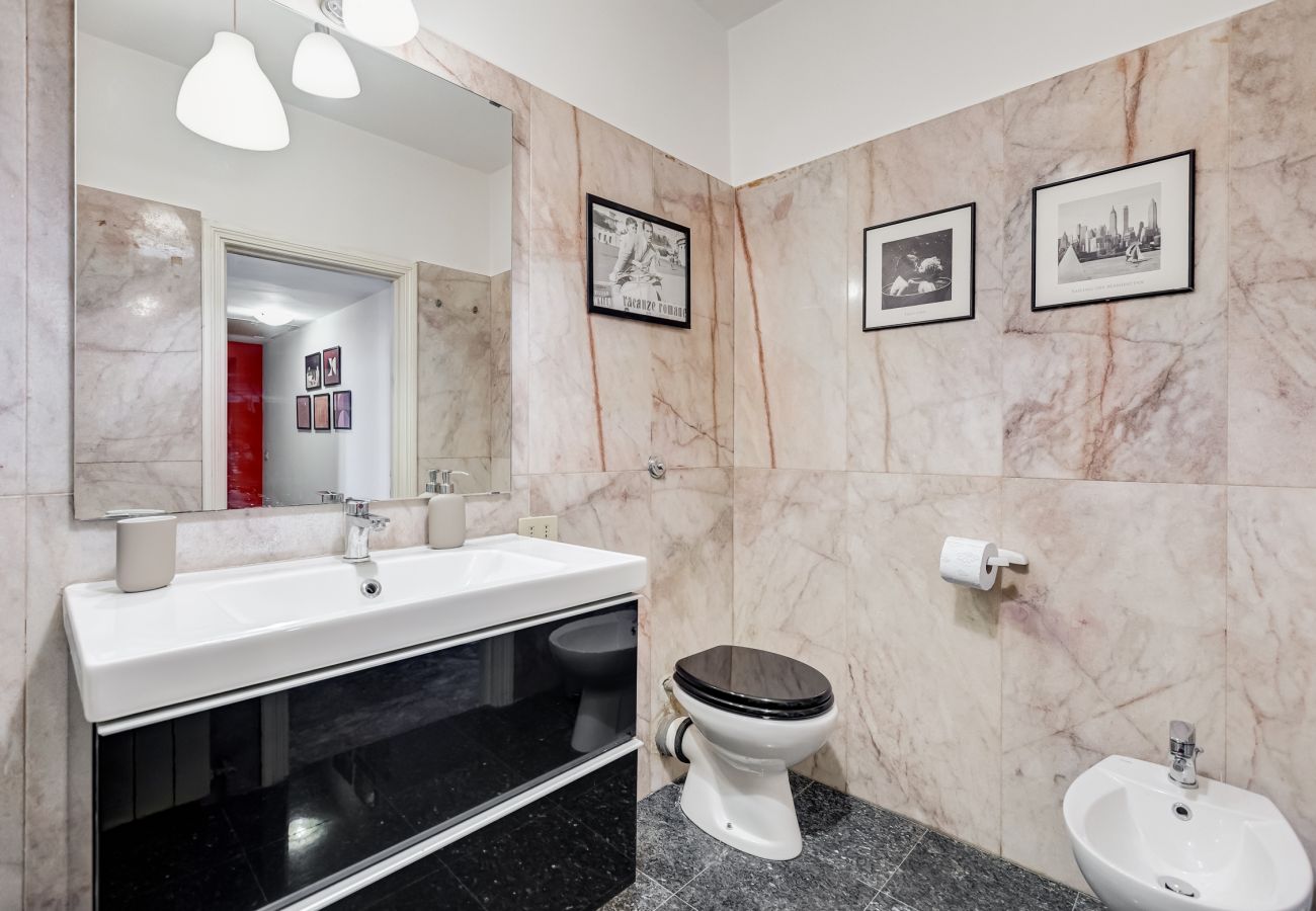 Apartment in Rome - Lux House Termini Station